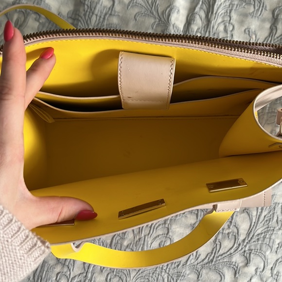 Spring Kate Spade Bag - Picture 3 of 5